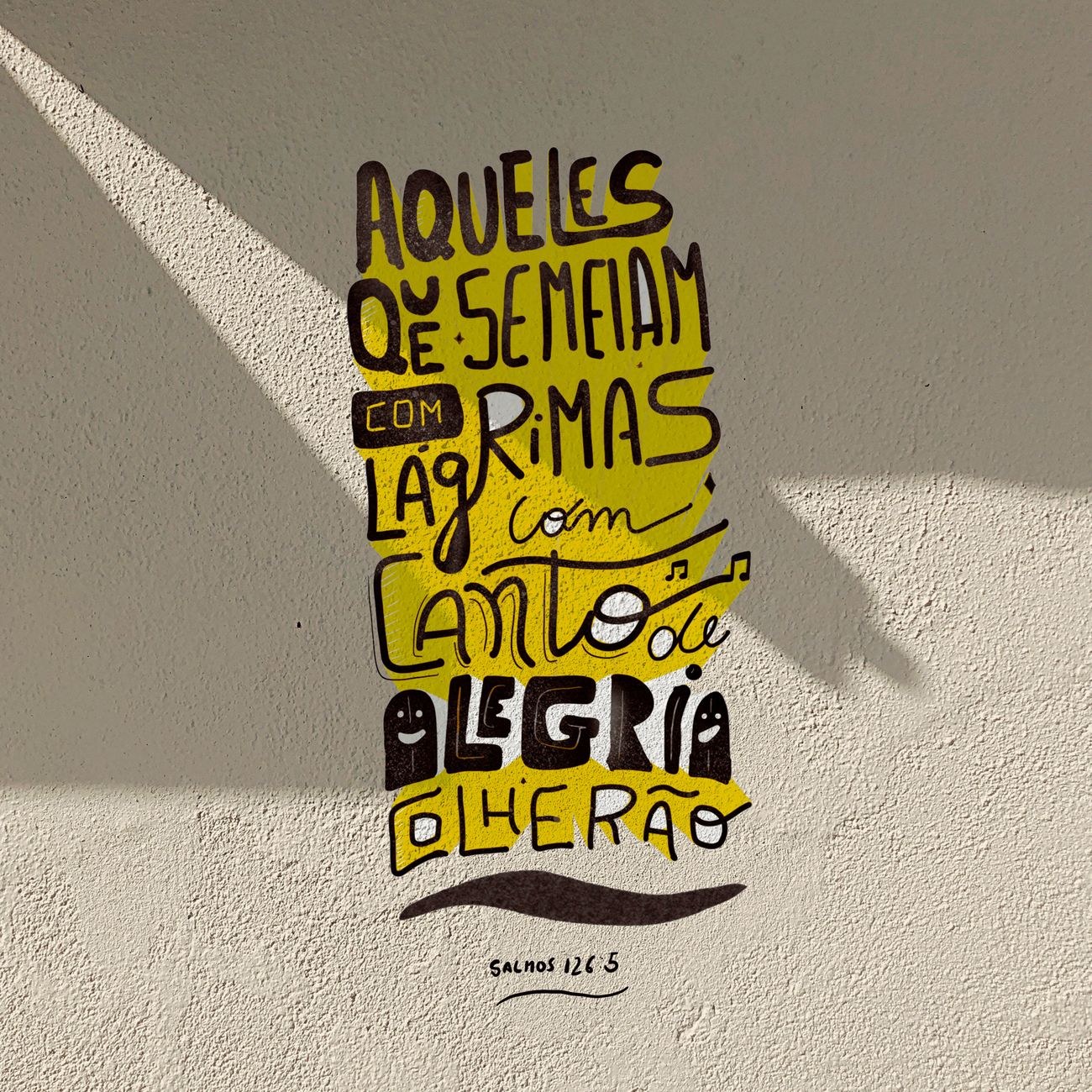Hand-sketched lettering concepts and design variations by Spinwinera